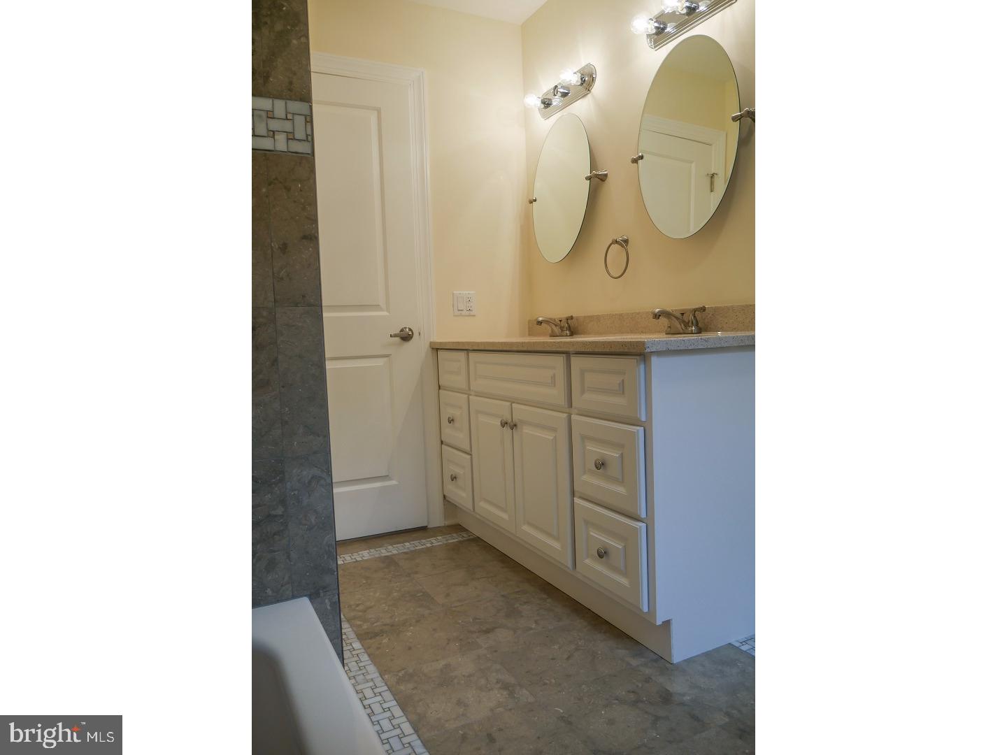 98 Hopewell Road Evesham, NJ 08053 - Photo 25 of 25 Bathroom