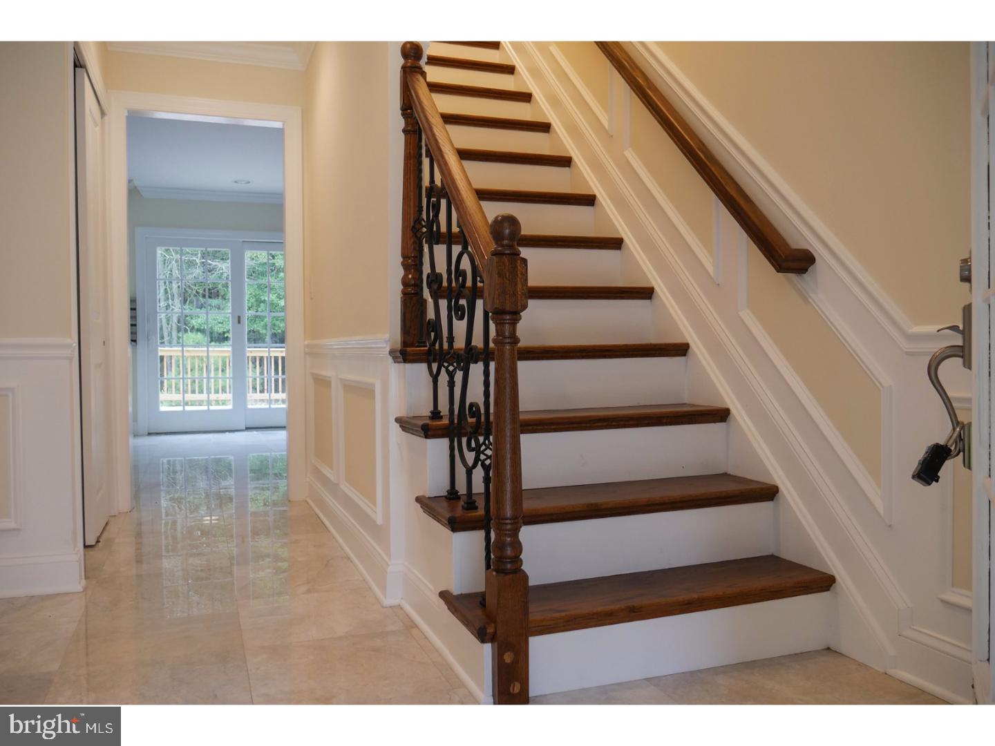 98 Hopewell Road Evesham, NJ 08053 - Photo 7 of 25 Foyer