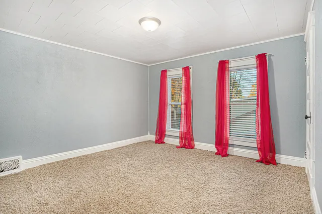 $249,900 | 210 South State Street, White Pigeon, MI 49099