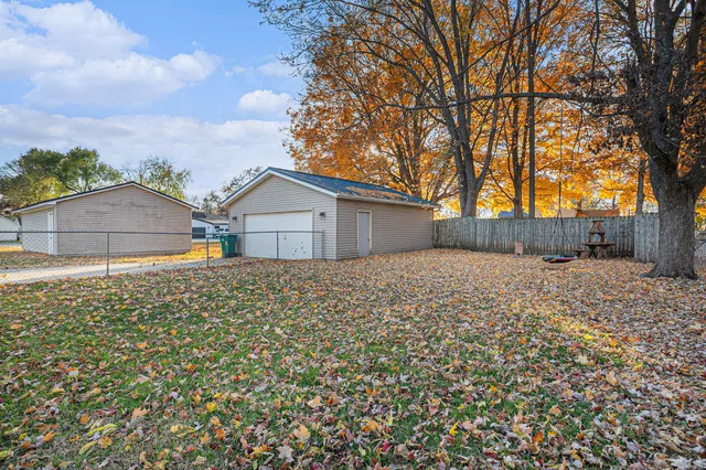 $249,900 | 210 South State Street, White Pigeon, MI 49099