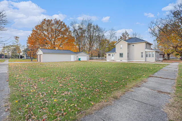 $249,900 | 210 South State Street, White Pigeon, MI 49099