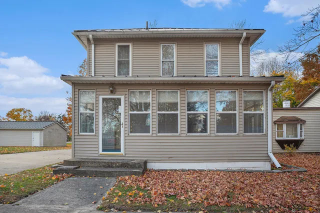 $249,900 | 210 South State Street, White Pigeon, MI 49099