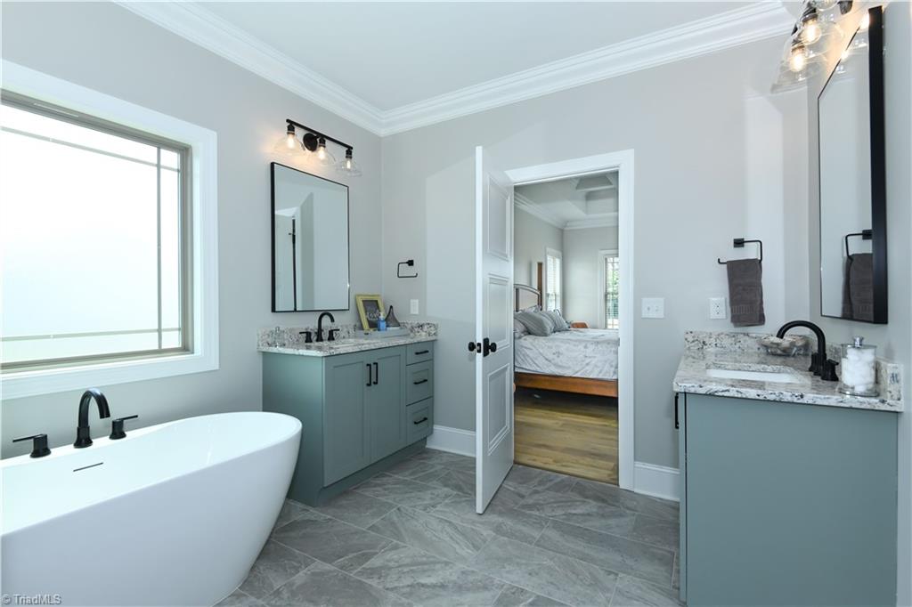 1144 Haynes Road Summerfield, NC 27358 - Photo 29 of 40 Primary en-suite