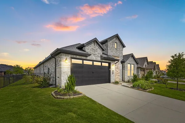 $525,000 | 14902 Shavers Drive, Willis, TX 77318