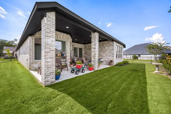 $525,000 | 14902 Shavers Drive, Willis, TX 77318