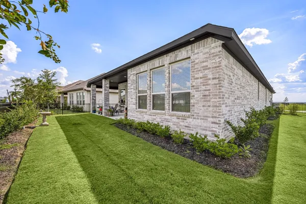 $525,000 | 14902 Shavers Drive, Willis, TX 77318