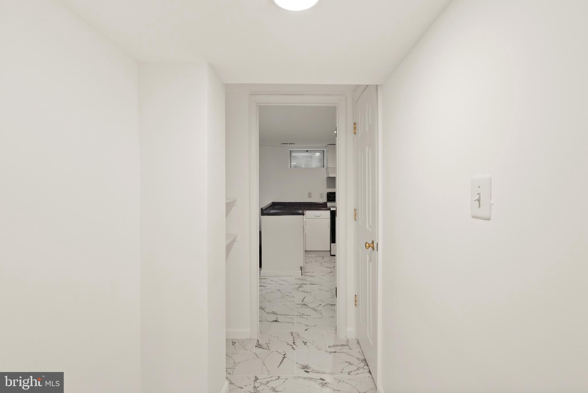 2928 Hunter Road Fairfax, VA 22031 - Photo 56 of 73