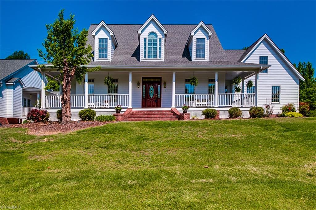 250 Cedar Ridge Lane High Point, NC 27265 - Photo 2 of 30 Gallery Image 2