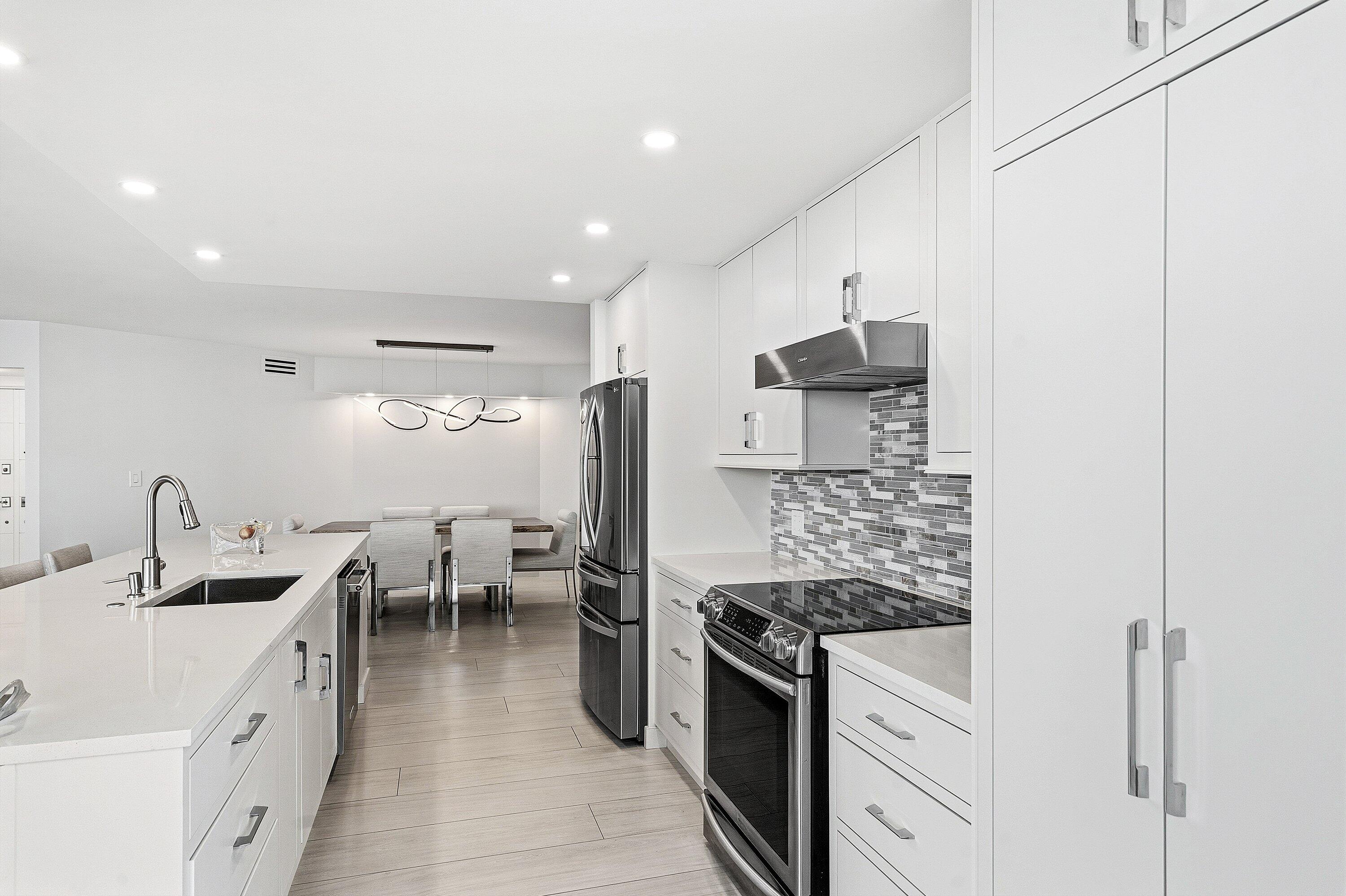 500 South Ocean Boulevard, Unit 801 Boca Raton, FL 33432 - Photo 8 of 60 006-500SouthOceanBoulevard-801-BocaRaton