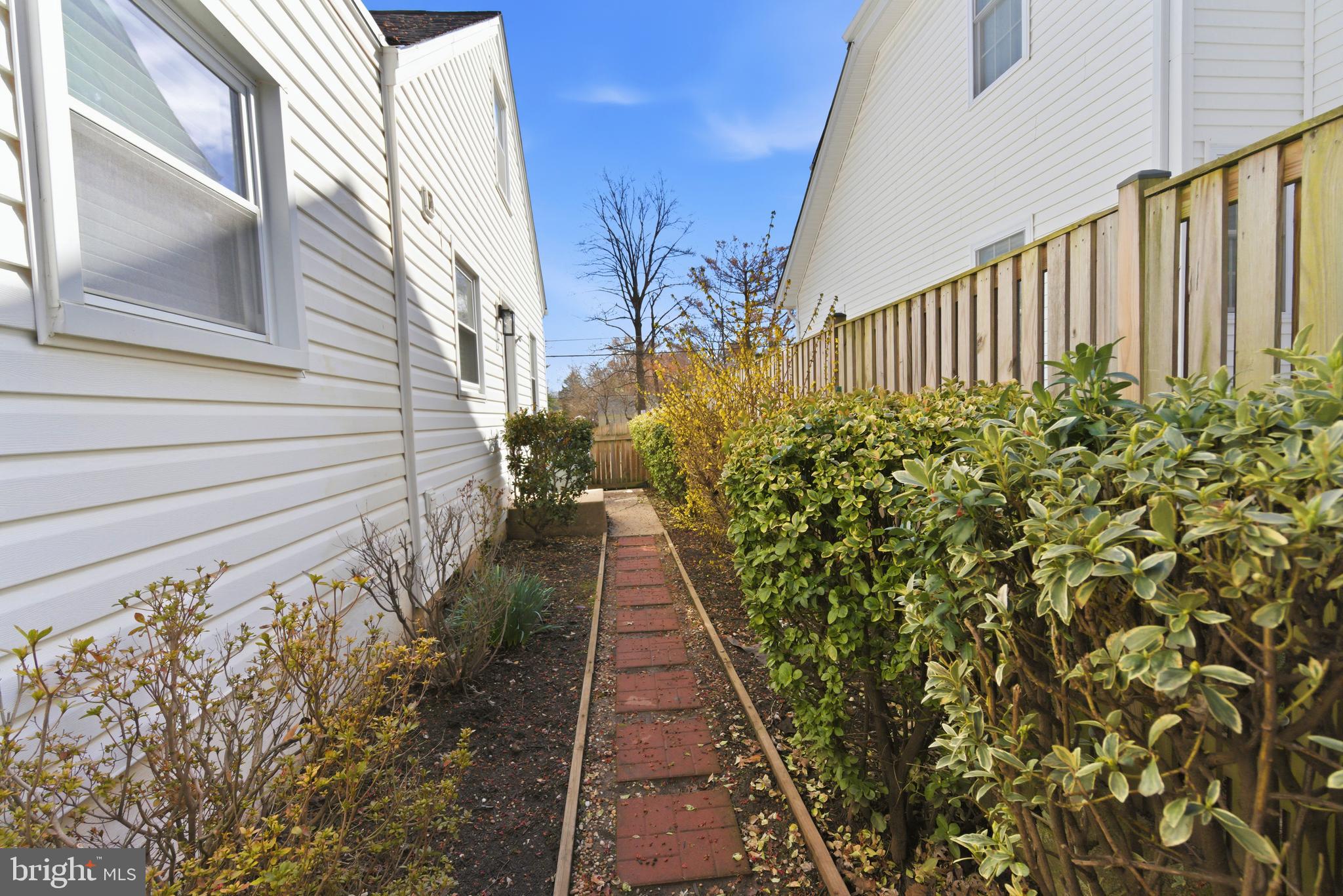 2800 Cameron Road Falls Church, VA 22042 - Photo 33 of 37