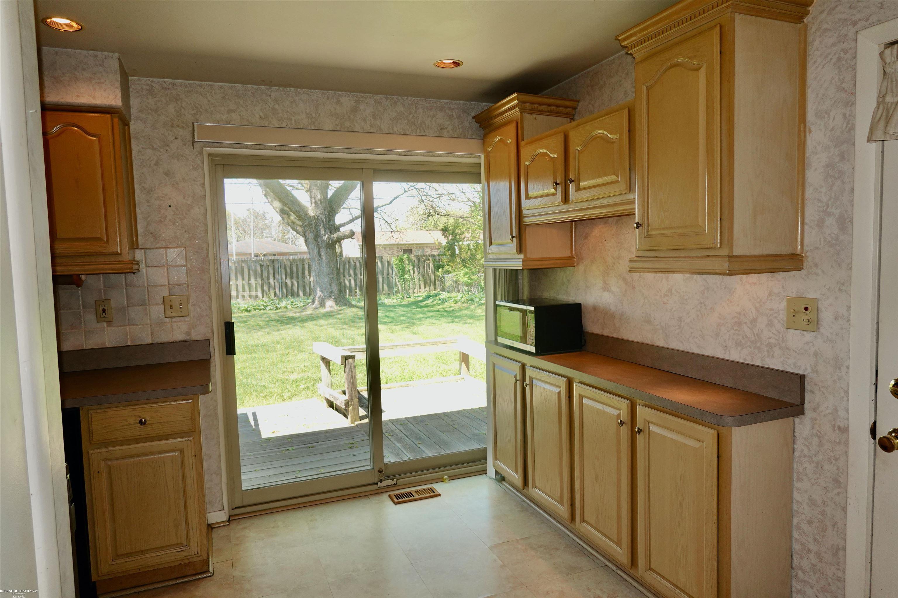 31047 Richert Street Fraser, MI 48026 - Photo 14 of 24