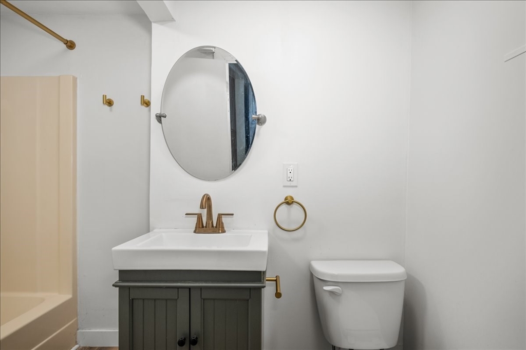 19 East Road Westminster, MA 01473 - Photo 11 of 37