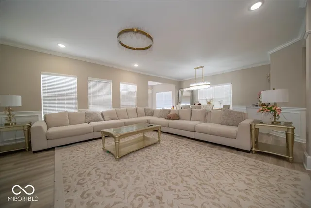 $550,000 | 945 Aries Boulevard, Franklin, IN 46131