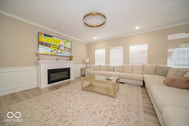 $550,000 | 945 Aries Boulevard, Franklin, IN 46131