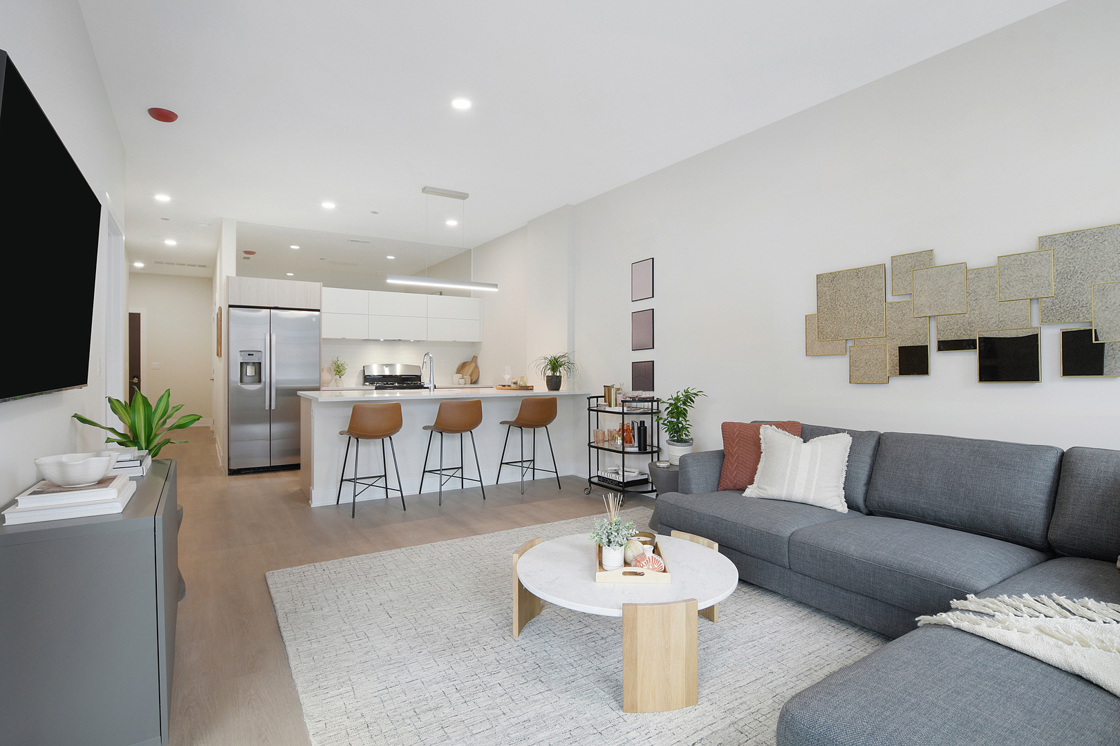 3924 North Lincoln Avenue, Unit 416 Chicago, IL 60613 - Photo 3 of 22