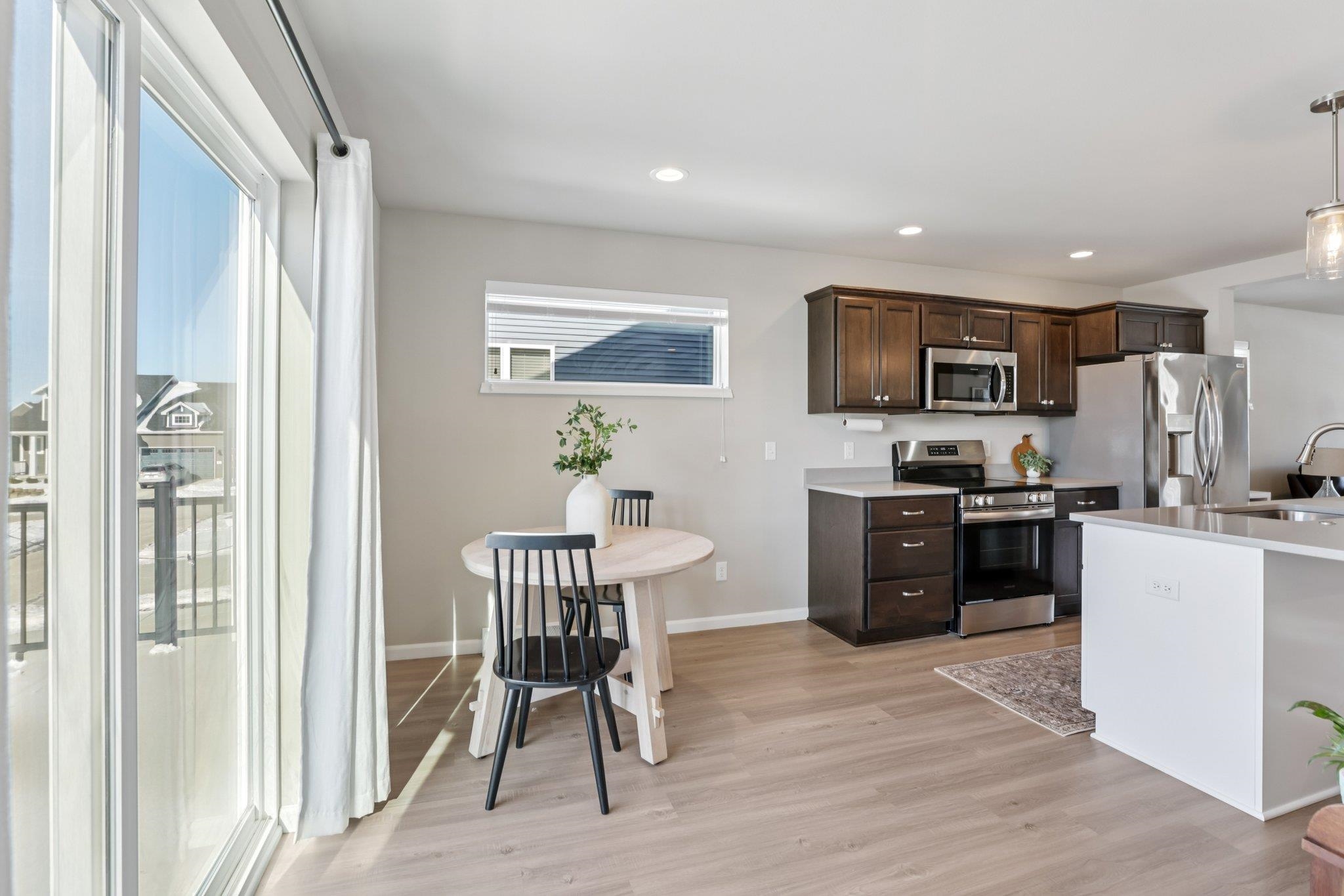 432 Crusader Waunakee, WI 53597 - Photo 12 of 39