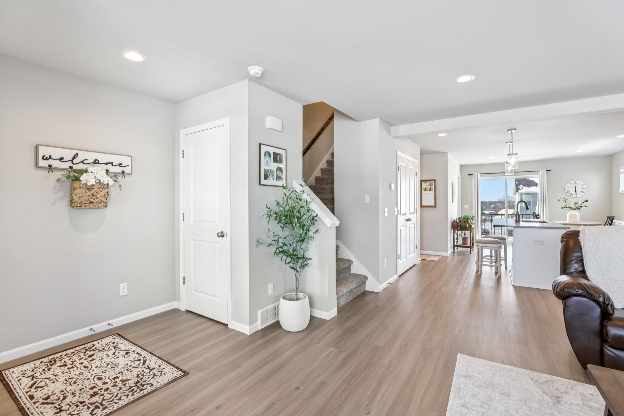 432 Crusader Waunakee, WI 53597 - Photo 13 of 39