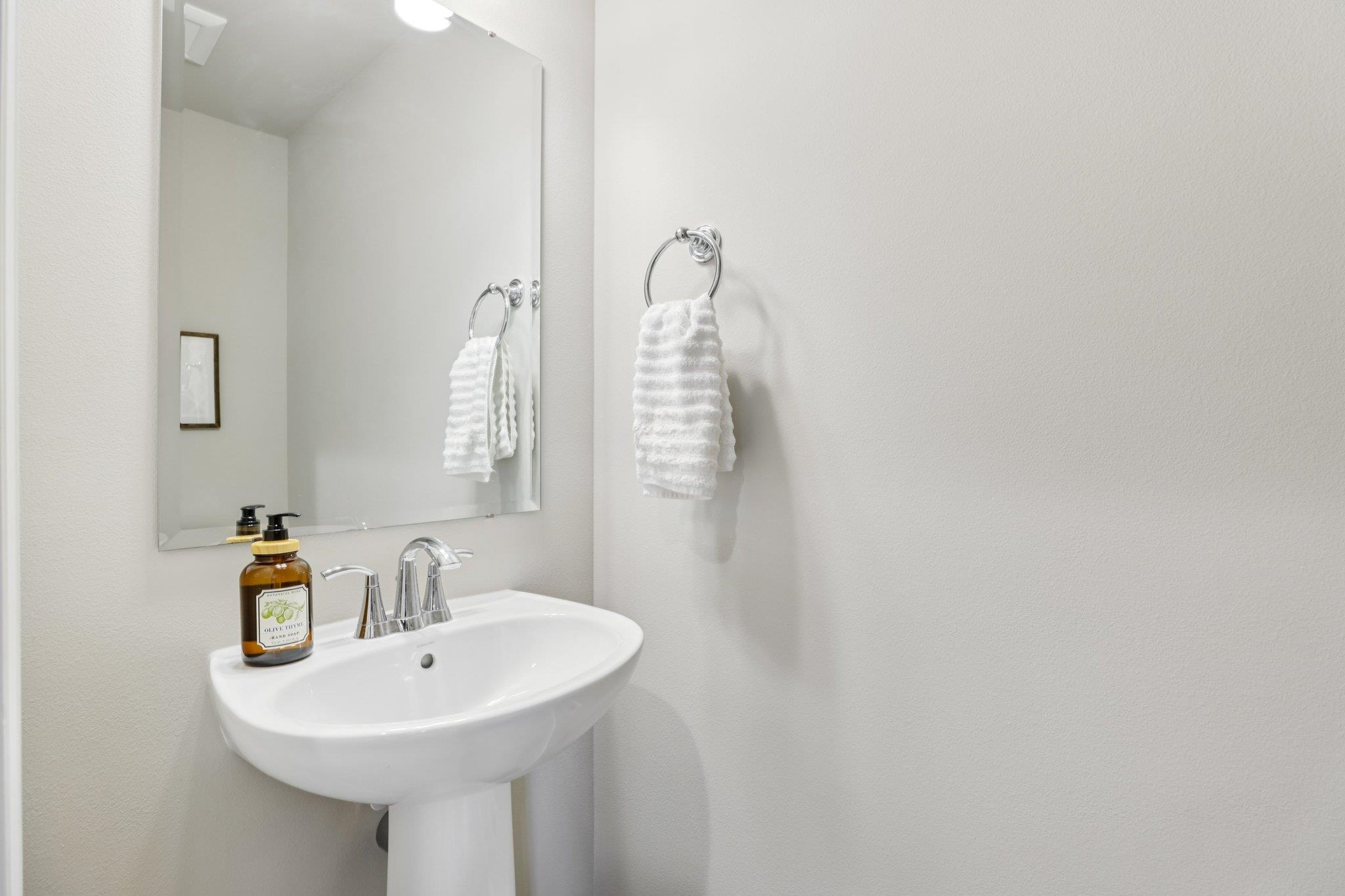 432 Crusader Waunakee, WI 53597 - Photo 17 of 39