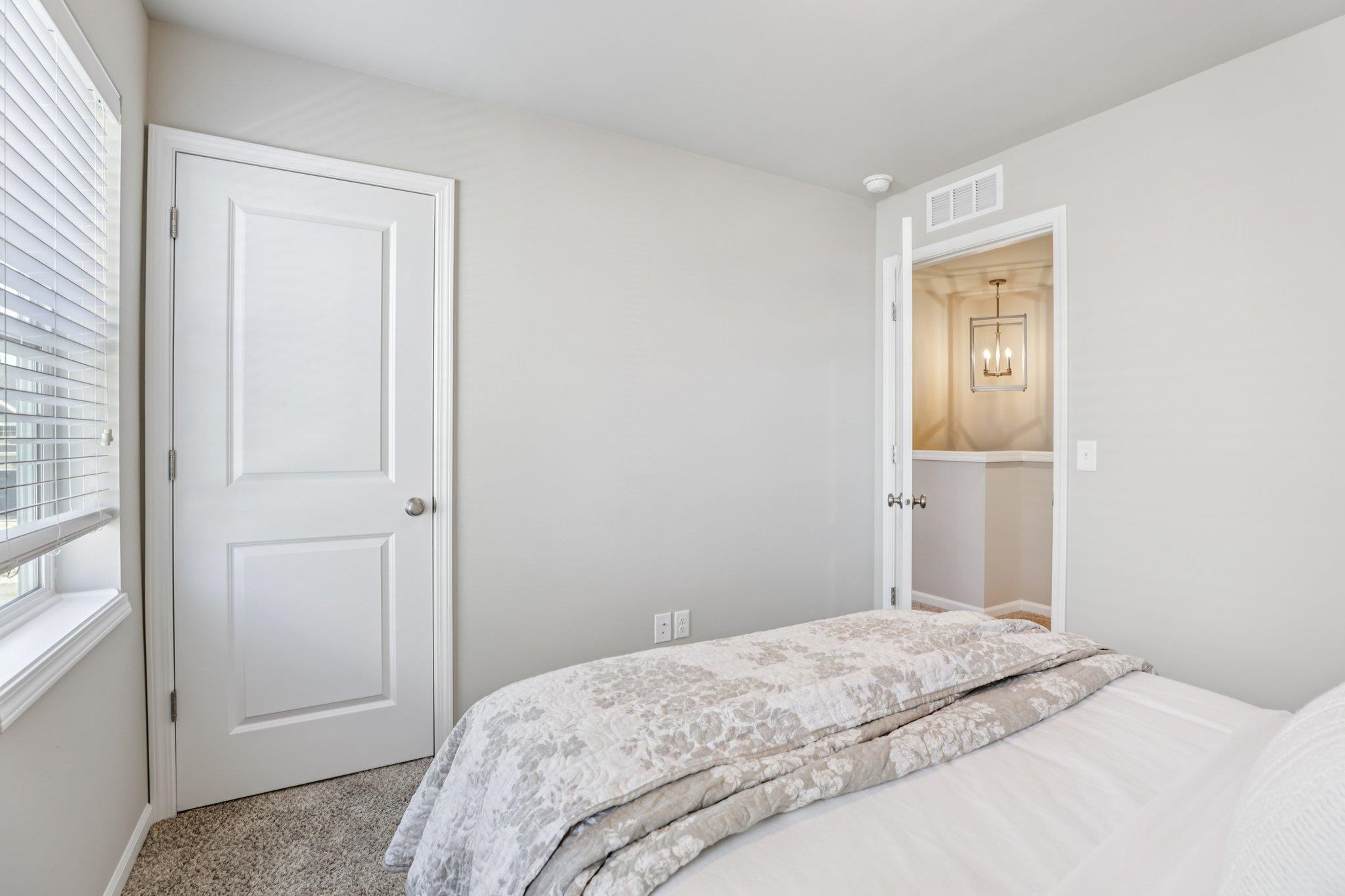 432 Crusader Waunakee, WI 53597 - Photo 24 of 39