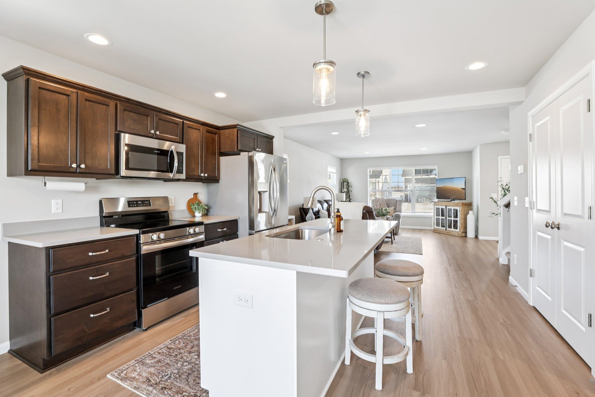 432 Crusader Waunakee, WI 53597 - Photo 10 of 39