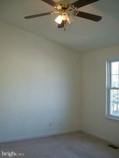 11201 Rienzi Place, Unit 204 Manassas, VA 20109 - Photo 8 of 9 Bedroom