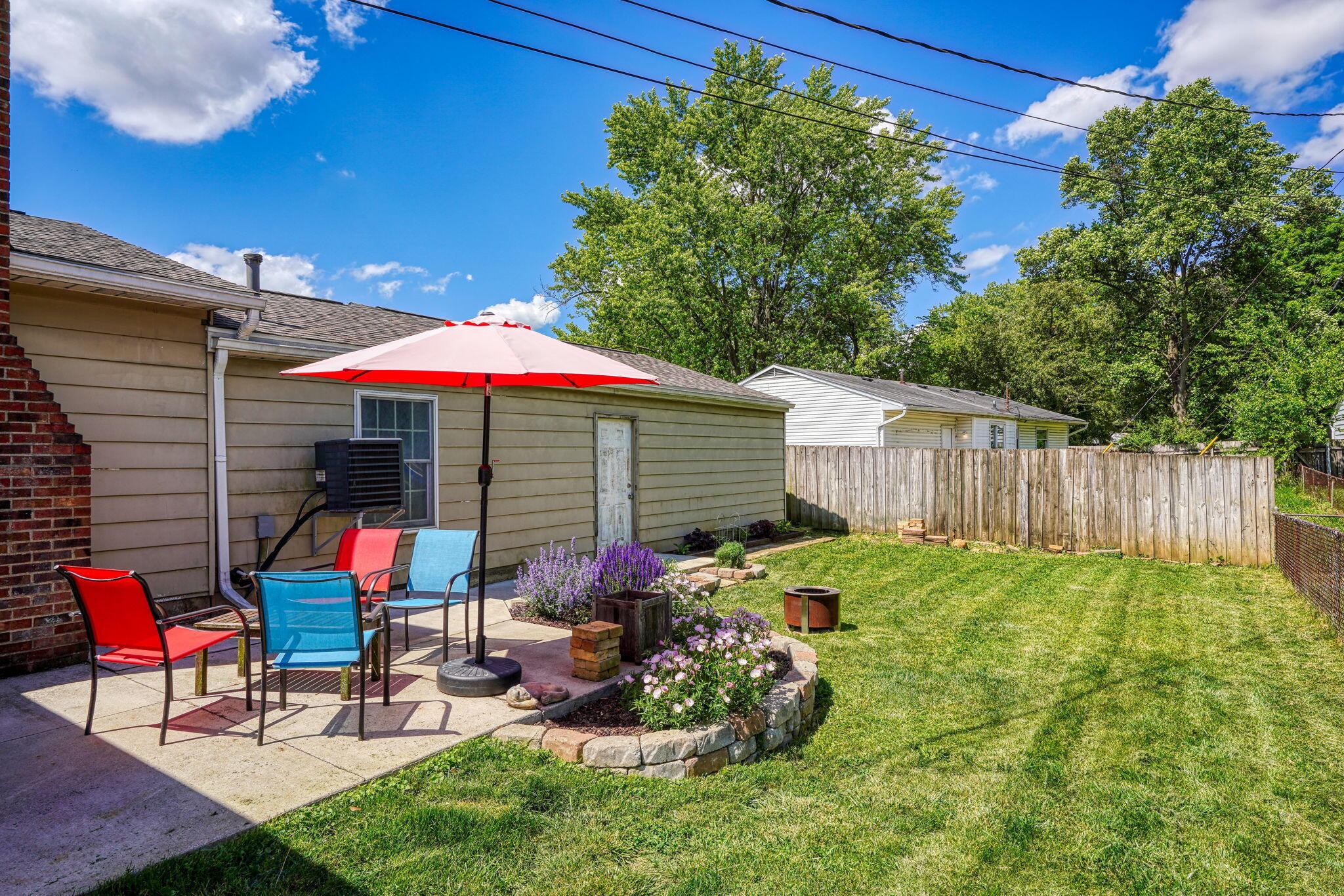 5024 Chingford Road Columbus, OH 43232 - Photo 5 of 31 5024 Chingford Rd (6)