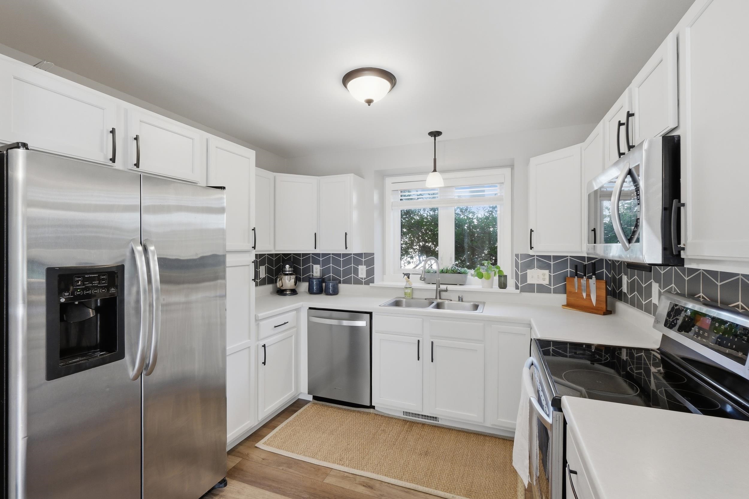 1271 Gas Light Sun Prairie, WI 53590 - Photo 21 of 71