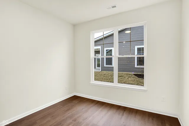 $267,079 | 1609 Clover Xing Drive, Greenfield, IN 46140