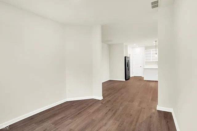 $267,079 | 1609 Clover Xing Drive, Greenfield, IN 46140