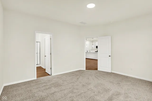 $267,079 | 1609 Clover Xing Drive, Greenfield, IN 46140