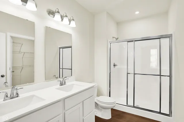 $267,079 | 1609 Clover Xing Drive, Greenfield, IN 46140