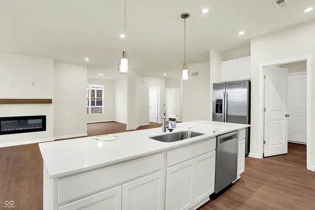 $267,079 | 1609 Clover Xing Drive, Greenfield, IN 46140