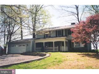 637 Hillendale Road Avondale, PA 19311 - Photo 1 of 6