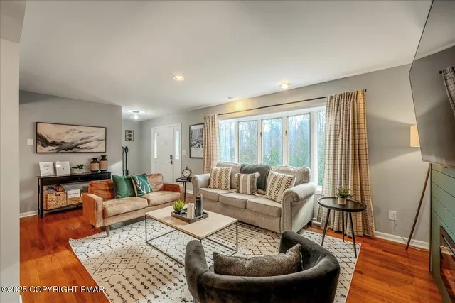 $355,000 | 5268 Apache Trail, Tobyhanna, PA 18466