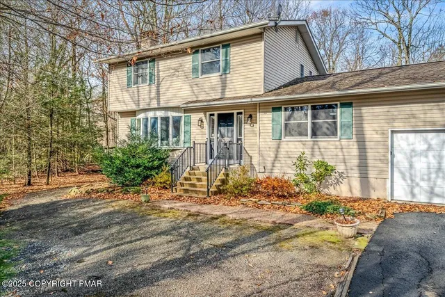 $355,000 | 5268 Apache Trail, Tobyhanna, PA 18466