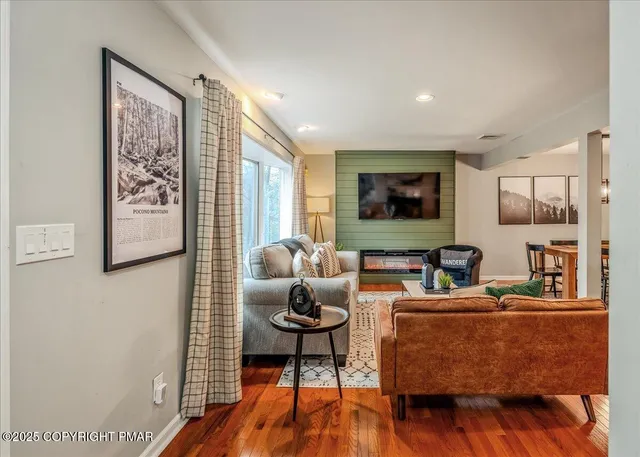 $355,000 | 5268 Apache Trail, Tobyhanna, PA 18466