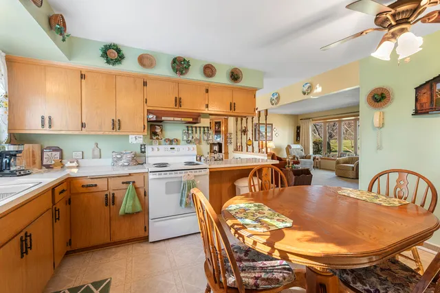 $359,000 | 25919 Durand Avenue, Dover, WI 53139