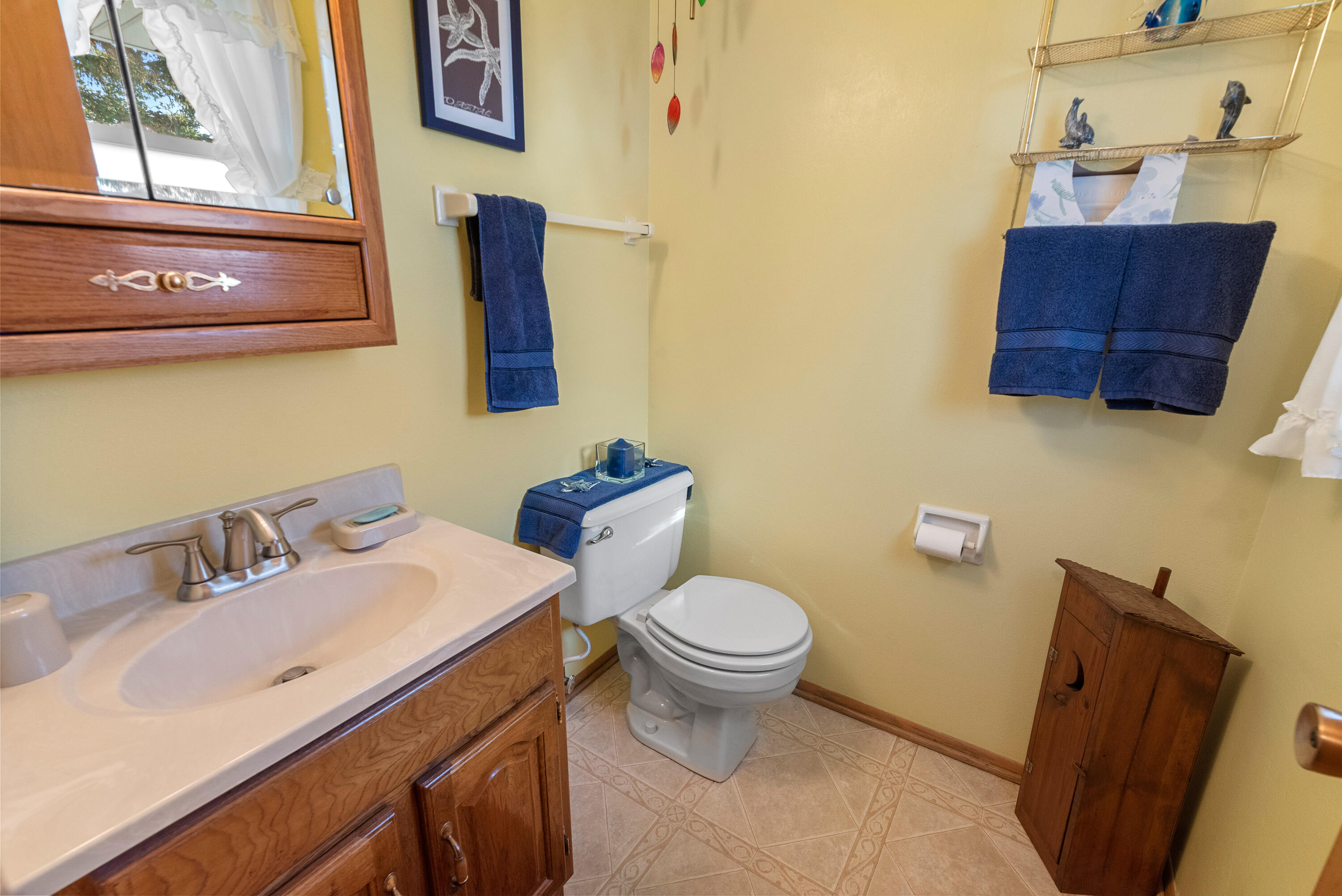 25919 Durand Avenue Dover, WI 53139 - Photo 16 of 32 Powder Room