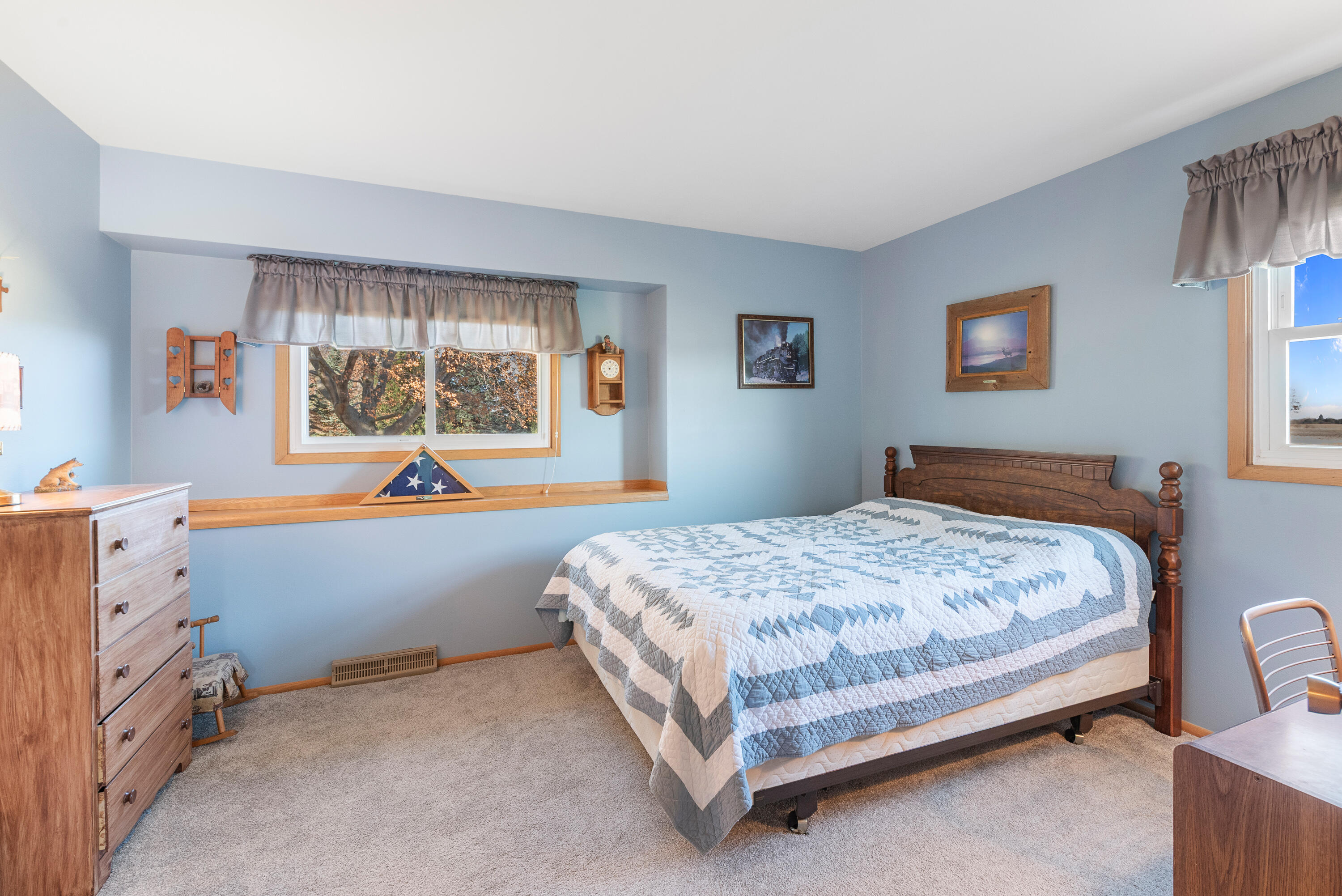 25919 Durand Avenue Dover, WI 53139 - Photo 20 of 32 Bedroom 2