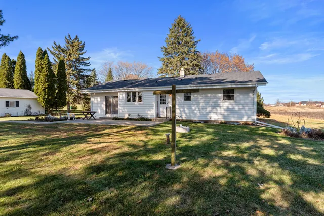 $359,000 | 25919 Durand Avenue, Dover, WI 53139