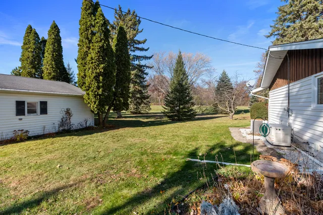 $359,000 | 25919 Durand Avenue, Dover, WI 53139