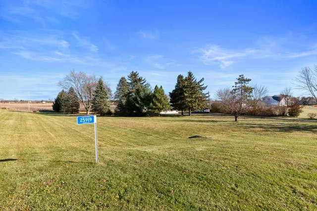 $359,000 | 25919 Durand Avenue, Dover, WI 53139