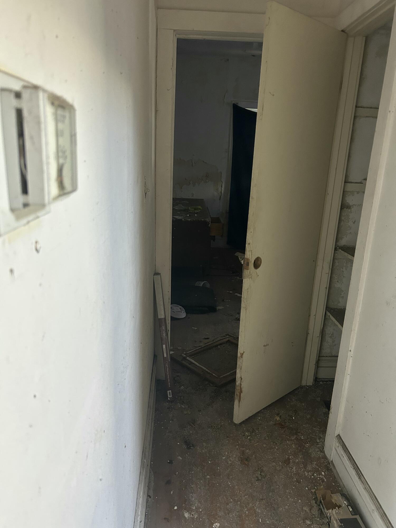 4387 Connecticut Street Gary, IN 46409 - Photo 13 of 20