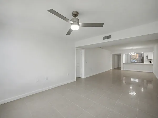 $2,150 | 3501 Village Boulevard, Unit 104, West Palm Beach, FL 33409