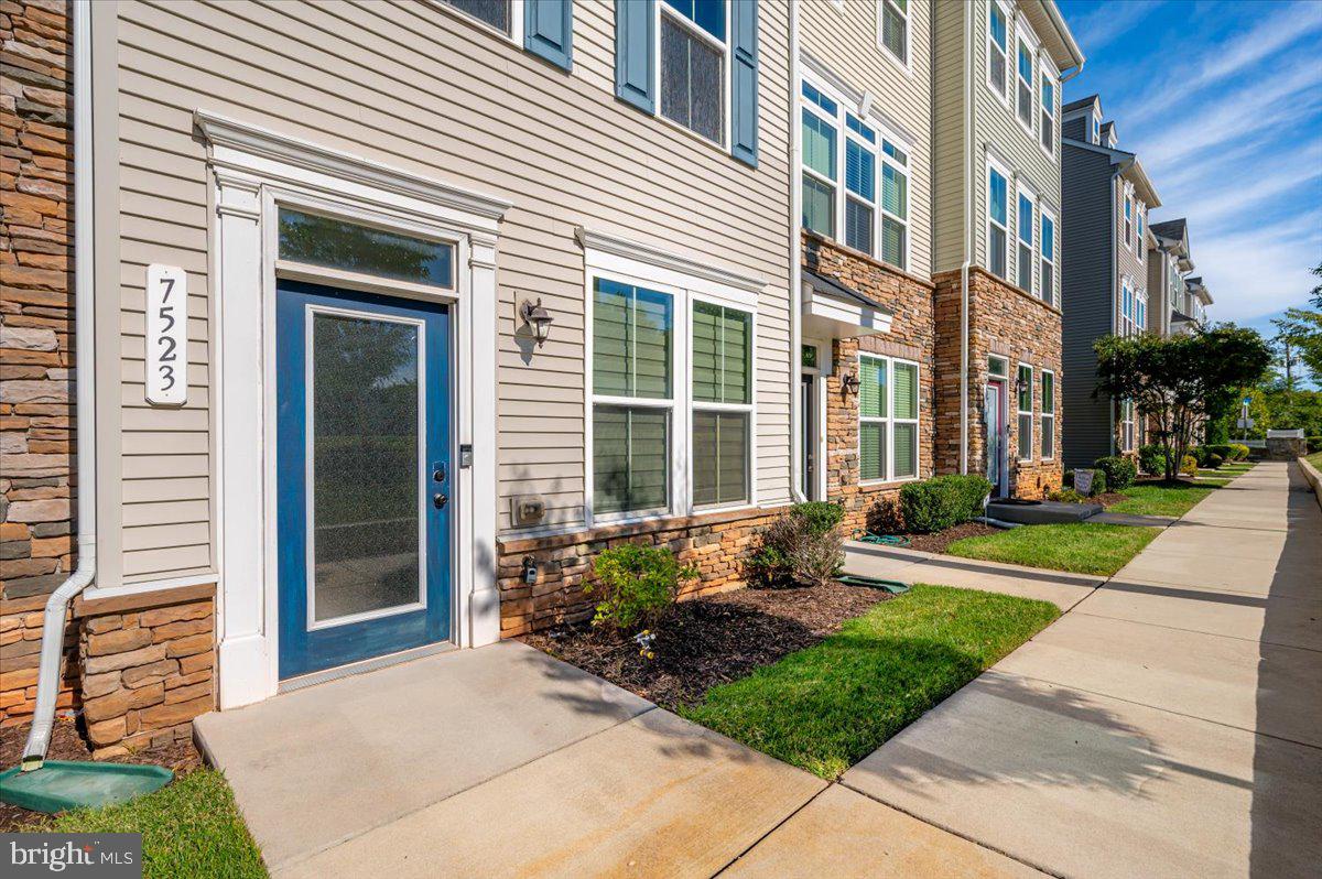 7523 Mundell Road Hanover, MD 21076 - Photo 3 of 28 Gallery Image 3