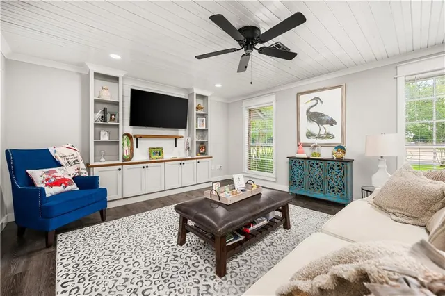 $299,000 | 400 Parkway Drive, Natchitoches, LA 71457