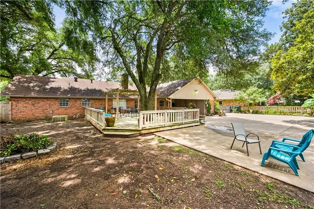 $299,000 | 400 Parkway Drive, Natchitoches, LA 71457