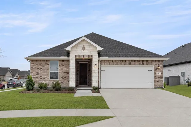 $444,990 | 7502 Foxglove Way, Venus, TX 76084