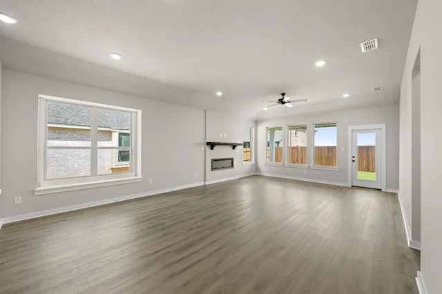 $444,990 | 7502 Foxglove Way, Venus, TX 76084