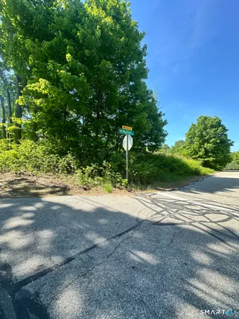$189,500 | Maxfelix Drive, Storrs Mansfield, CT 06268